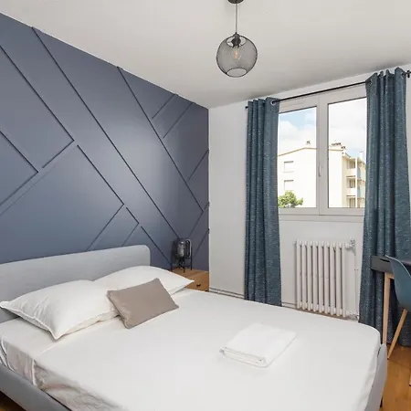 ✩the One✩ Elegance Et Confort En Plein Centre Apartman